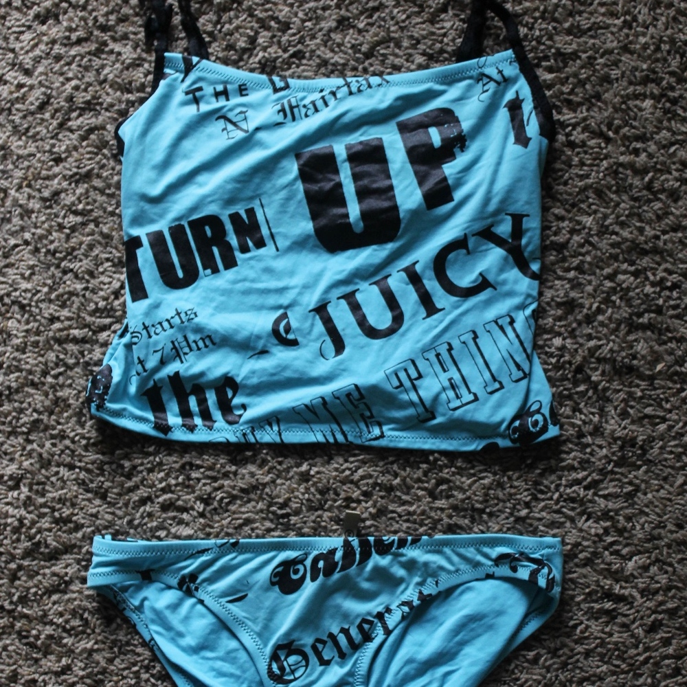 👑Juicy Couture👑 Light Blue Graphic Tankini Set👙